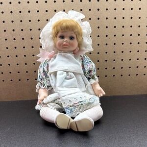 Brinn's 1992 porcelain doll Blonde Hair W/floral dress pattern & Matching Bonnet